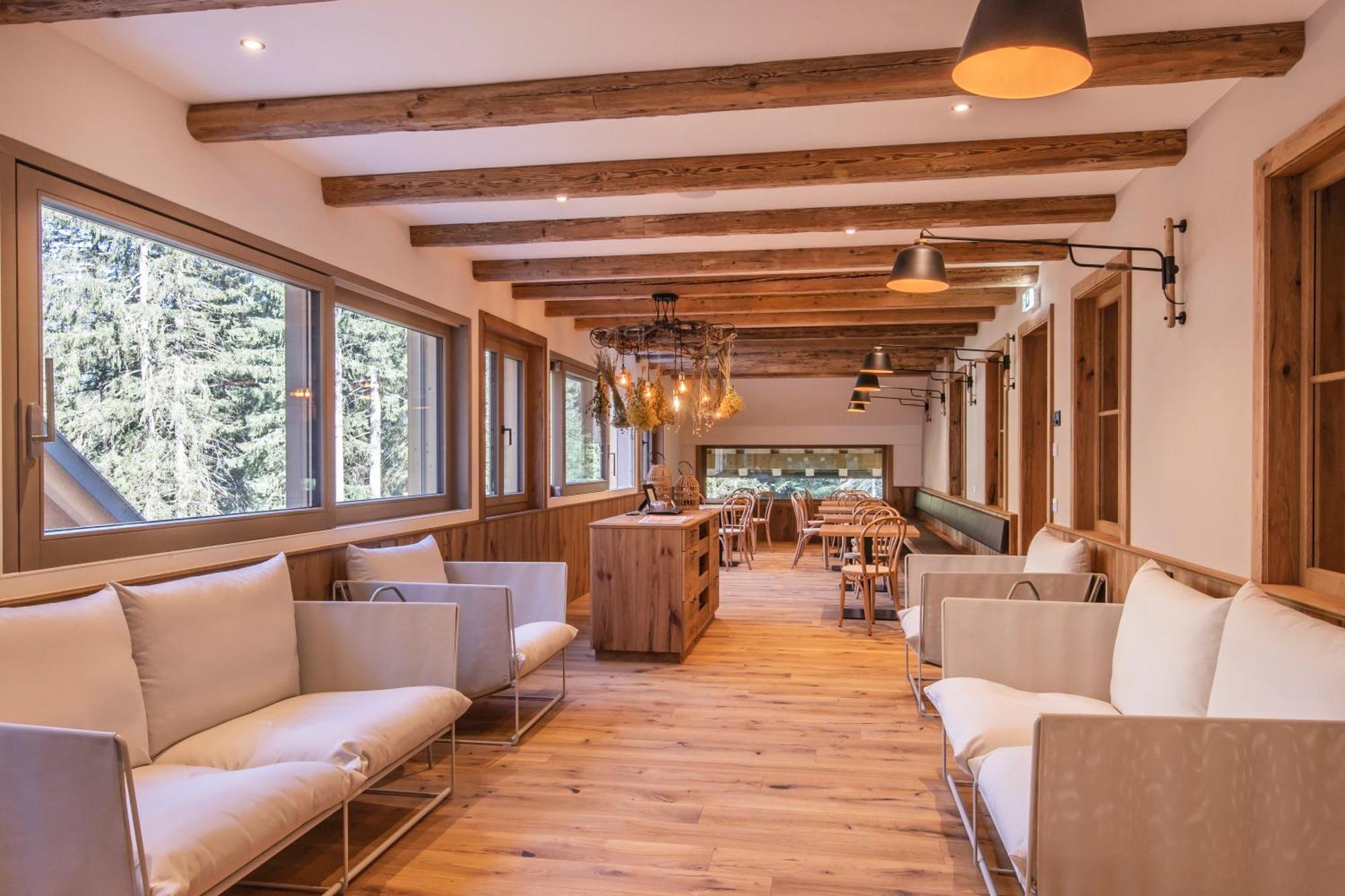 Berghaus Schroecken - Hotel Apartments Spa Екстер'єр фото